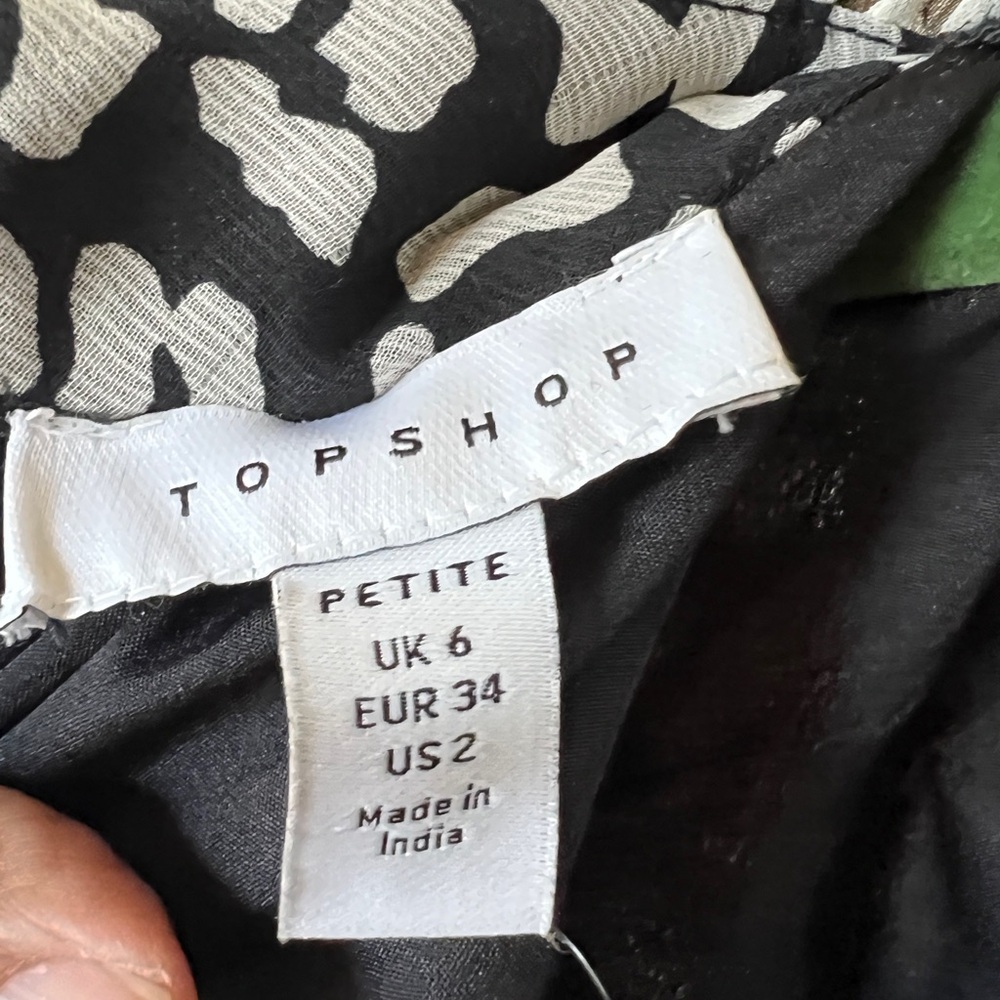 Topshop Black Cream Abstract Print Ruffle Wrap Mini Dress Petite US 2 NWT - Picture 4 of 10